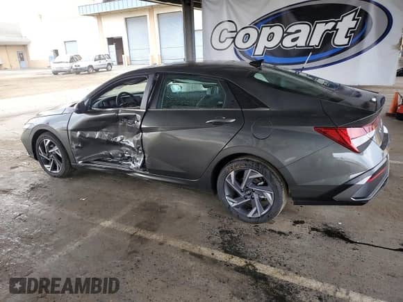 2025 Hyundai Elantra Limited with VIN KMHLN4DJ9SU167800, listed as a Copart auction lot 82093325 with 1,135 mi miles and Salvage title. Bid and sale history available at DreamBid. Image 2.