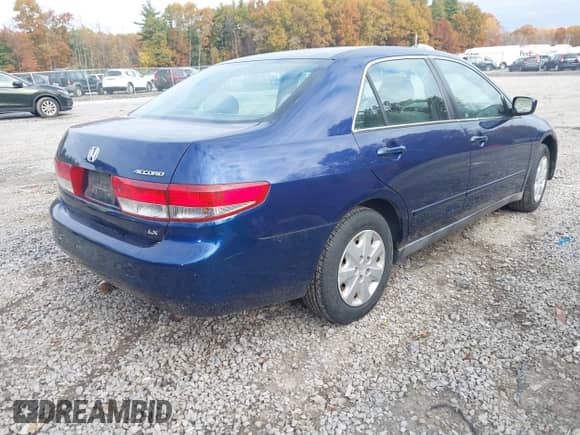 2004 Honda Accord LX с VIN 1HGCM56334A134633, выставлен на аукционе IAAI как лот 43544899 с пробегом 225 634 миль миль и . История ставок и продаж доступна на DreamBid. Изображение 4.