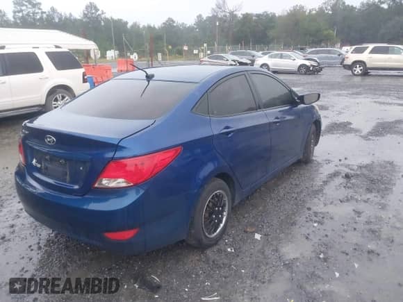 2016 Hyundai Accent SE with VIN KMHCT4AE7GU019939, listed as a IAAI auction lot 43369917 with 200,914 mi miles and . Bid and sale history available at DreamBid. Image 4.