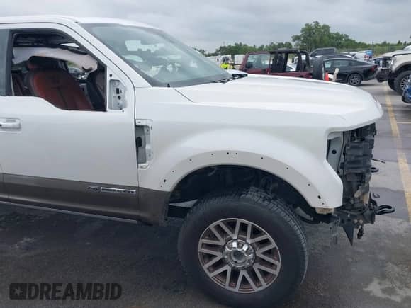 2019 Ford F-250 XL с VIN 1FT7W2BT9KEG16186, выставлен на аукционе IAAI как лот 42130900 с пробегом 120 519 миль миль и . История ставок и продаж доступна на DreamBid. Изображение 19.