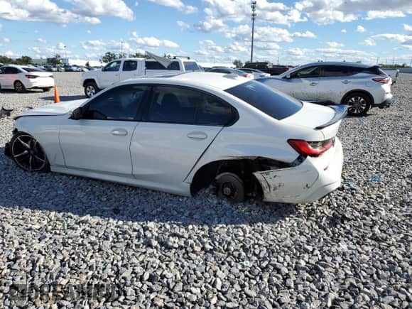 2021 BMW 3 Series 330i с VIN 3MW5R1J00M8C00658, выставлен на аукционе Copart как лот 86506395 с пробегом 28 763 миль миль и На запчасти • Non repairable. История ставок и продаж доступна на DreamBid. Изображение 2.