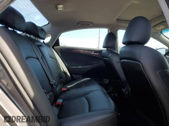 2011 Hyundai Sonata SE with VIN 5NPEC4AC4BH130396, listed as a Copart auction lot 84798915 with 102,735 mi miles and Salvage title. Bid and sale history available at DreamBid. Image 10.