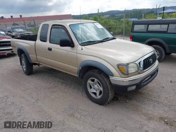 2001 Toyota Tacoma с VIN 5TEWN72N21Z812222, выставлен на аукционе IAAI как лот 42823574 с пробегом 229 136 миль миль и . История ставок и продаж доступна на DreamBid. Изображение 1.