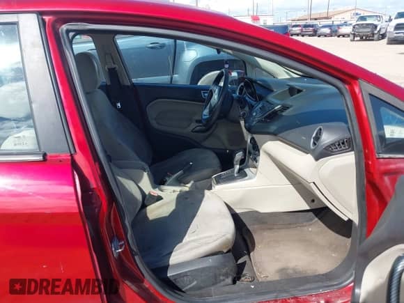 2015 Ford Fiesta SE with VIN 3FADP4BJXFM148839, listed as a IAAI auction lot 43488811 with 150,710 mi miles and . Bid and sale history available at DreamBid. Image 5.