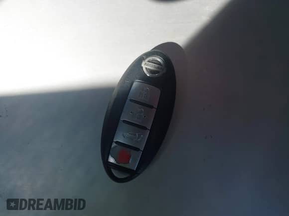 2010 Nissan Murano SL with VIN JN8AZ1MW2AW118830, listed as a IAAI auction lot 43264134 with 211,113 mi miles and . Bid and sale history available at DreamBid. Image 11.