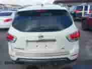 2015 Nissan Pathfinder SV с VIN 5N1AR2MN9FC686750, выставлен на аукционе IAAI как лот 42661347 с пробегом 153 937 миль миль и . История ставок и продаж доступна на DreamBid. Изображение 16.