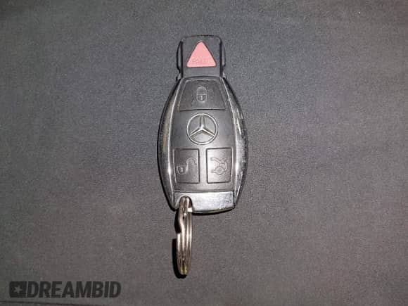 2014 Mercedes-Benz CLA 250 with VIN WDDSJ4GB8EN081365, listed as a IAAI auction lot 41963411 with 84,039 mi miles and . Bid and sale history available at DreamBid. Image 11.