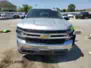 2020 Chevrolet Silverado 1500 LT z VIN 3GCPYDEKXLG310620, wystawiony jako Copart lot #53362245 z przebiegiem 135 535 mil mil oraz Szkoda całkowita • Salvage title. Historia ofert i sprzedaży dostępna na DreamBid. Obrazek 5.