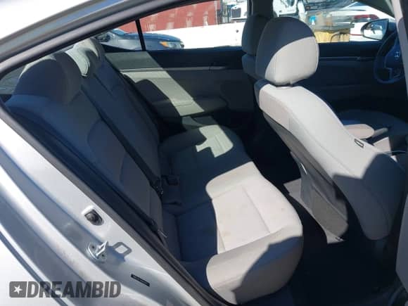 2017 Hyundai Elantra SE с VIN 5NPD74LF7HH093201, выставлен на аукционе IAAI как лот 43459196 с пробегом 79 102 миль миль и . История ставок и продаж доступна на DreamBid. Изображение 8.