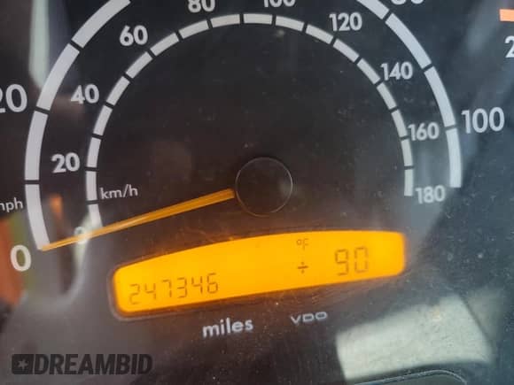2005 Dodge Sprinter with VIN WD0PD644455841663, listed as a Copart auction lot 62186265 with 247,346 mi miles and Salvage title. Bid and sale history available at DreamBid. Image 9.