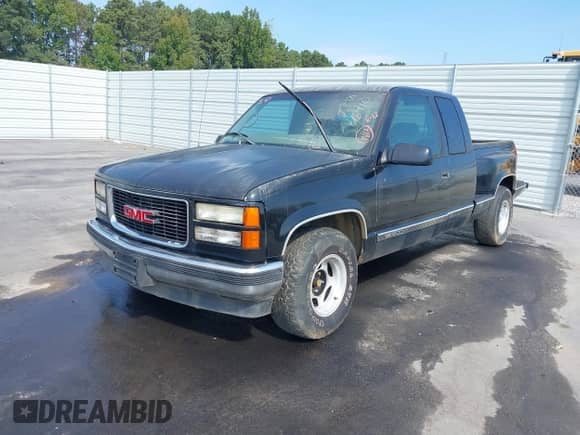 1997 GMC Sierra 1500 с VIN 2GTEC19R1V1536410, выставлен на аукционе IAAI как лот 43165730 с пробегом 219 056 миль миль и . История ставок и продаж доступна на DreamBid. Изображение 2.