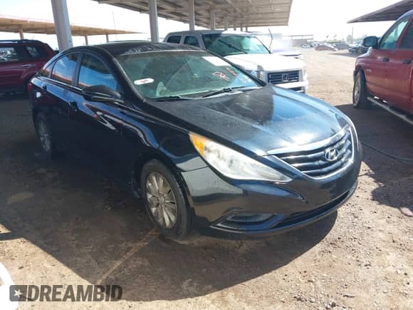 2013 Hyundai Sonata GLS z VIN 5NPEB4AC8DH661283, wystawiony jako IAAI lot #43271538 z przebiegiem 152 577 mil mil oraz . Historia ofert i sprzedaży dostępna na DreamBid. Obrazek 1.