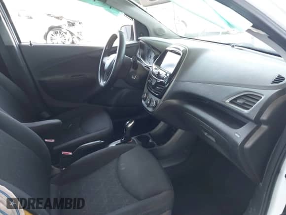 2020 Chevrolet Spark LS с VIN KL8CB6SA4LC423398, выставлен на аукционе IAAI как лот 41862507 с пробегом 76 162 миль миль и . История ставок и продаж доступна на DreamBid. Изображение 5.