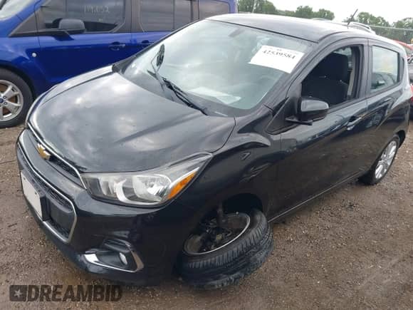 2016 Chevrolet Spark LT z VIN KL8CD6SA8GC631722, wystawiony jako IAAI lot #42539584 z przebiegiem 109 415 mil mil oraz . Historia ofert i sprzedaży dostępna na DreamBid. Obrazek 2.
