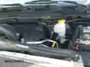 2017 Ram 1500 Rebel z VIN 1C6RR7YT7HS588233, wystawiony jako IAAI lot #42803106 z przebiegiem 129 114 mil mil oraz . Historia ofert i sprzedaży dostępna na DreamBid. Obrazek 20.