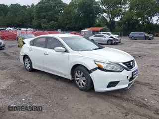 2016 Nissan Altima S z VIN 1N4AL3AP2GC204614, wystawiony jako IAAI lot #42964610 z przebiegiem 180 000 mil mil oraz . Historia ofert i sprzedaży dostępna na DreamBid. Obrazek 1.