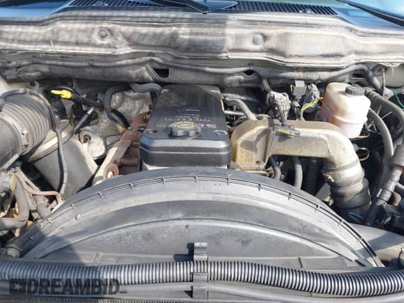 2005 Dodge 2500 SLT z VIN 3D7KS28C25G844501, wystawiony jako IAAI lot #42176860 z przebiegiem 238 386 mil mil oraz . Historia ofert i sprzedaży dostępna na DreamBid. Obrazek 10.