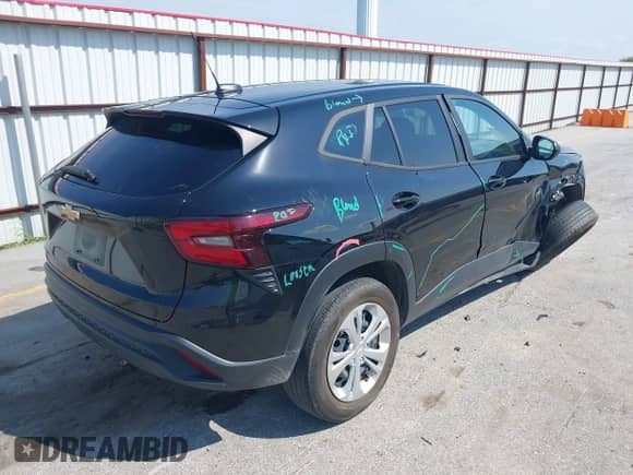 2024 Chevrolet Trax LS with VIN KL77LFE21RC025677, listed as a IAAI auction lot 42906504 with 53,679 mi miles and . Bid and sale history available at DreamBid. Image 4.