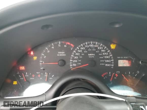 2002 Chevrolet Camaro Z28 с VIN 2G1FP22G022103358, выставлен на аукционе Copart как лот 73350484 с пробегом 77 896 миль миль и Списание • Salvage title. История ставок и продаж доступна на DreamBid. Изображение 9.