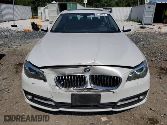 2015 BMW 5 Series 528i xDrive with VIN WBA5A7C53FD625364, listed as a Copart auction lot 67246635 with 122,319 mi miles and Salvage title. Bid and sale history available at DreamBid. Image 5.