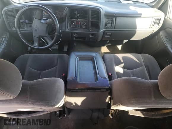 2007 Chevrolet Silverado 1500 LS с VIN 2GCEC13V071103556, выставлен на аукционе Copart как лот 85480544 с пробегом 177 573 миль миль и Чистый • Clean title. История ставок и продаж доступна на DreamBid. Изображение 8.