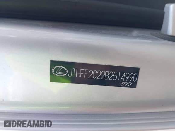 2011 Lexus IS 250 C z VIN JTHFF2C22B2514990, wystawiony jako IAAI lot #43072067 z przebiegiem 105 477 mil mil oraz . Historia ofert i sprzedaży dostępna na DreamBid. Obrazek 9.