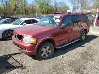 2005 Ford Explorer Limited with VIN 1FMDU75W25UA32889, listed as a Copart auction lot 51746005 with Not provided miles and Salvage title. Bid and sale history available at DreamBid. Image 1.