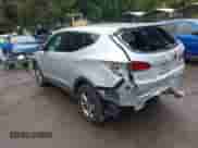 2018 Hyundai Santa Fe 2.4L с VIN 5XYZTDLB0JG533030, выставлен на аукционе IAAI как лот 43434007 с пробегом 124 135 миль миль и . История ставок и продаж доступна на DreamBid. Изображение 3.