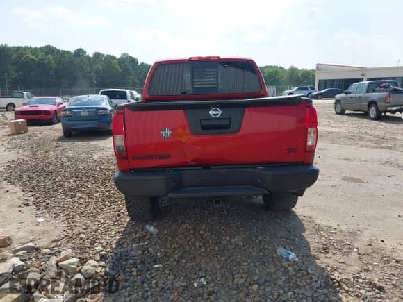 2014 Nissan Frontier SV с VIN 1N6AD0ER6EN727232, выставлен на аукционе IAAI как лот 42678102 с пробегом 233 618 миль миль и . История ставок и продаж доступна на DreamBid. Изображение 16.