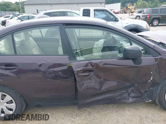 2013 Subaru Impreza z VIN JF1GJAA63DH019515, wystawiony jako IAAI lot #42634873 z przebiegiem 116 000 mil mil oraz . Historia ofert i sprzedaży dostępna na DreamBid. Obrazek 13.