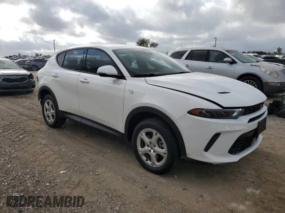 2024 Dodge Hornet GT z VIN ZACNDFAN9R3A43774, wystawiony jako Copart lot #78492614 z przebiegiem 3 805 mil mil oraz Szkoda całkowita • Salvage title. Historia ofert i sprzedaży dostępna na DreamBid. Obrazek 4.