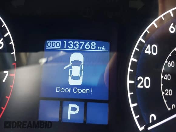2009 Hyundai Genesis с VIN KMHGC46E29U017299, выставлен на аукционе IAAI как лот 42528154 с пробегом 133 768 миль миль и . История ставок и продаж доступна на DreamBid. Изображение 15.