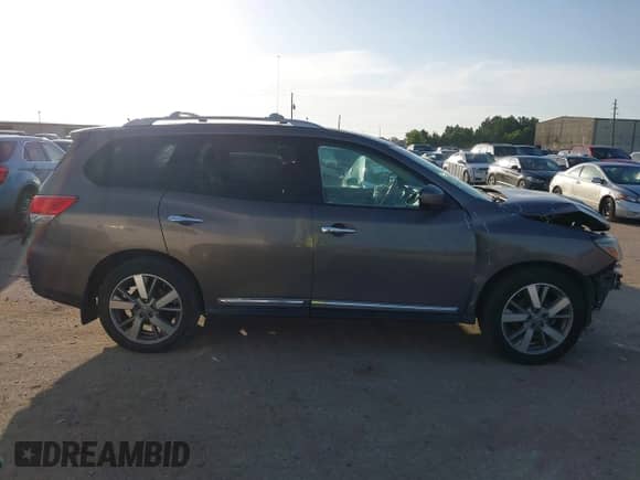 2013 Nissan Pathfinder SV с VIN 5N1AR2MN7DC674707, выставлен на аукционе IAAI как лот 42729171 с пробегом 188 376 миль миль и . История ставок и продаж доступна на DreamBid. Изображение 14.