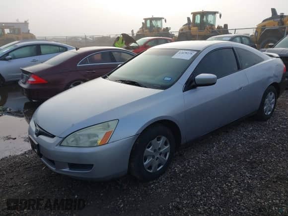 2004 Honda Accord LX z VIN 1HGCM722X4A022677, wystawiony jako IAAI lot #41879278 z przebiegiem 177 270 mil mil oraz . Historia ofert i sprzedaży dostępna na DreamBid. Obrazek 2.