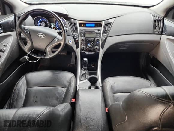 2013 Hyundai Sonata Limited с VIN 5NPEC4AC4DH696741, выставлен на аукционе Copart как лот 82441055 с пробегом 131 079 миль миль и Списание • Salvage title. История ставок и продаж доступна на DreamBid. Изображение 8.