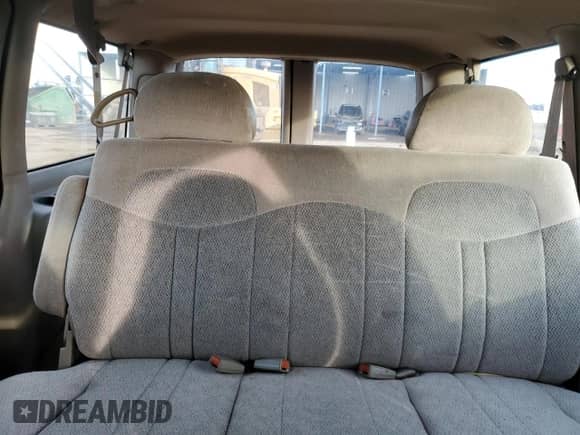 1999 Chevrolet Astro с VIN 1GNEL19W8XB101139, выставлен на аукционе Copart как лот 45427415 с пробегом 140 850 миль миль и Списание • Salvage title. История ставок и продаж доступна на DreamBid. Изображение 10.