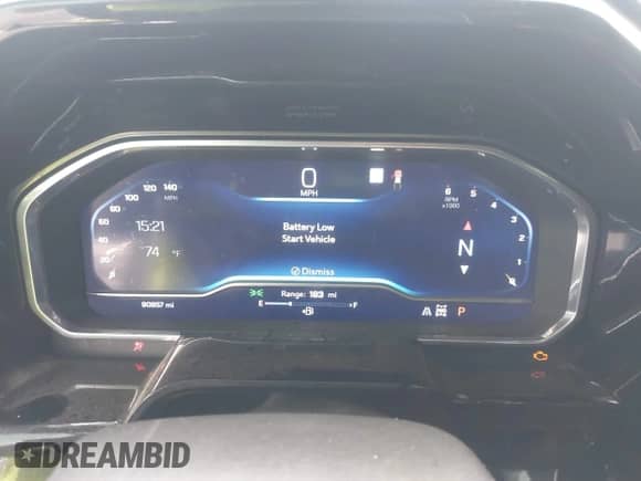 2022 Chevrolet Silverado 1500 RST z VIN 1GCUDEET8NZ571342, wystawiony jako IAAI lot #42146604 z przebiegiem 90 957 mil mil oraz . Historia ofert i sprzedaży dostępna na DreamBid. Obrazek 7.