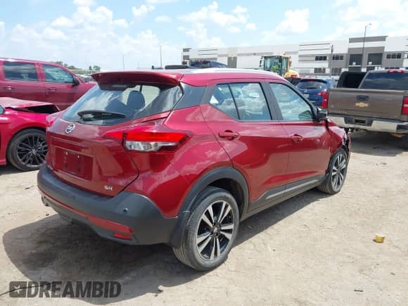2020 Nissan Kicks SR z VIN 3N1CP5DV8LL552335, wystawiony jako IAAI lot #43015338 z przebiegiem 57 433 mil mil oraz . Historia ofert i sprzedaży dostępna na DreamBid. Obrazek 4.