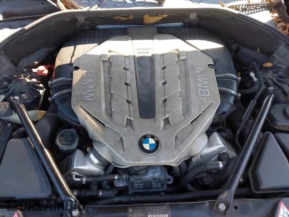 2010 BMW 5 Series 550i Gran Turismo с VIN WBASN4C56AC208664, выставлен на аукционе IAAI как лот 43061027 с пробегом 130 485 миль миль и . История ставок и продаж доступна на DreamBid. Изображение 6.