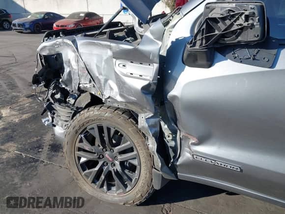2021 GMC Sierra 1500 Elevation с VIN 3GTP8CED9MG179774, выставлен на аукционе IAAI как лот 41239552 с пробегом 72 616 миль миль и . История ставок и продаж доступна на DreamBid. Изображение 21.