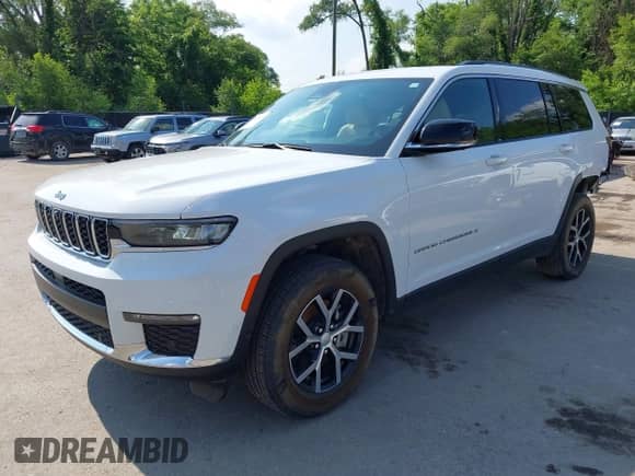 2023 Jeep Grand Cherokee Limited z VIN 1C4RJKBG9P8850151, wystawiony jako IAAI lot #42438106 z przebiegiem 44 618 mil mil oraz . Historia ofert i sprzedaży dostępna na DreamBid. Obrazek 19.