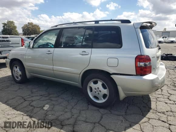 2004 Toyota Highlander with VIN JTEDP21A640003664, listed as a Copart auction lot 85199355 with 258,296 mi miles and Salvage title. Bid and sale history available at DreamBid. Image 2.