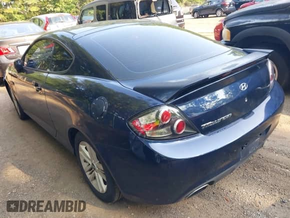 2008 Hyundai Tiburon GS с VIN KMHHM66D08U276831, выставлен на аукционе IAAI как лот 42871687 с пробегом 186 500 миль миль и . История ставок и продаж доступна на DreamBid. Изображение 3.