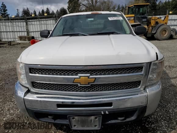 2013 Chevrolet Silverado 1500 LT с VIN 3GCPKSEAXDG294997, выставлен на аукционе Copart как лот 51575565 с пробегом 200 645 миль миль и Списание • Salvage title. История ставок и продаж доступна на DreamBid. Изображение 5.