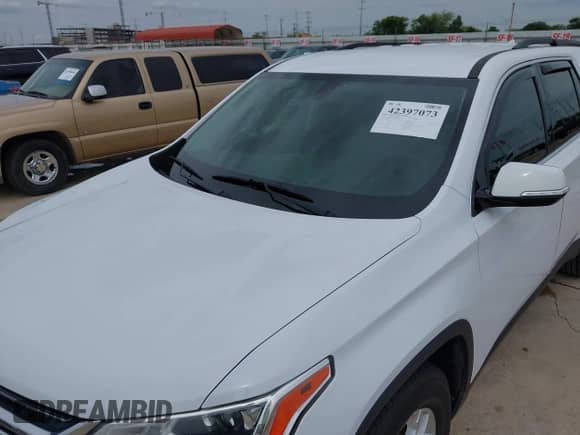 2019 Chevrolet Traverse LT Cloth с VIN 1GNERGKW9KJ296145, выставлен на аукционе IAAI как лот 42397073 с пробегом 61 720 миль миль и . История ставок и продаж доступна на DreamBid. Изображение 6.