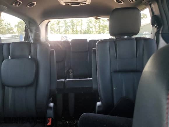 2019 Dodge Grand Caravan GT with VIN 2C4RDGEG5KR564276, listed as a Copart auction lot 80194605 with 158,808 mi miles and Clean title. Bid and sale history available at DreamBid. Image 10.
