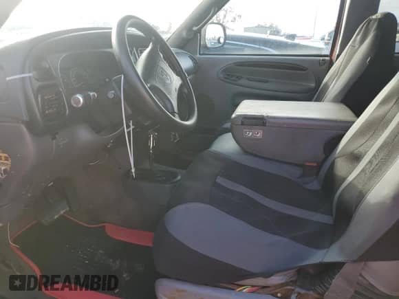 1998 Dodge 2500 with VIN 1B7KF23W0WJ255639, listed as a Copart auction lot 79667944 with 182,800 mi miles and Clean title. Bid and sale history available at DreamBid. Image 7.