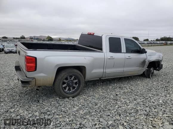 2019 Chevrolet Silverado 1500 LT z VIN 2GCVKPEC5K1104311, wystawiony jako Copart lot #66050025 z przebiegiem 75 761 mil mil oraz Szkoda całkowita • Salvage title. Historia ofert i sprzedaży dostępna na DreamBid. Obrazek 3.