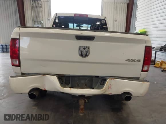 2009 Dodge 1500 SLT с VIN 1D3HV18TX9S813413, выставлен на аукционе IAAI как лот 42470477 с пробегом 165 956 миль миль и . История ставок и продаж доступна на DreamBid. Изображение 16.