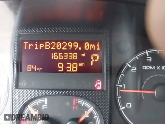 2021 Ram ProMaster Cargo with VIN 3C6LRVAG6ME516095, listed as a IAAI auction lot 42634274 with 166,338 mi miles and . Bid and sale history available at DreamBid. Image 15.